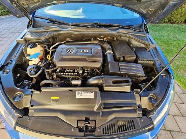 Volkswagen Scirocco 2,0   tsi 2014