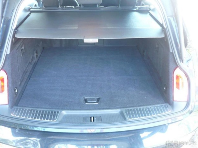 Opel Insignia 2,0   SLEVA