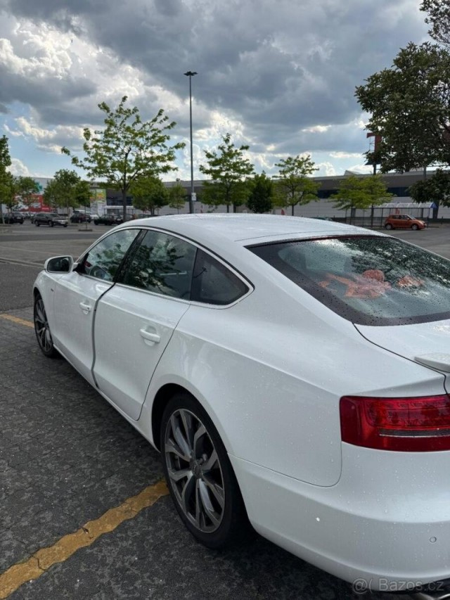 Audi A5 3,0   Prodam