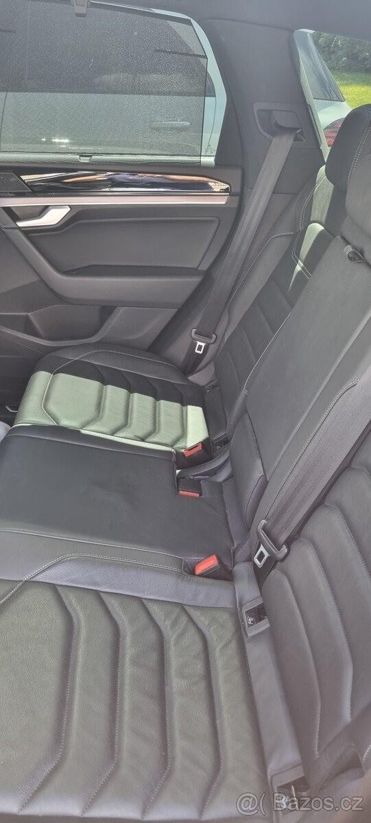 Volkswagen Touareg 3,0   TDI R-Line