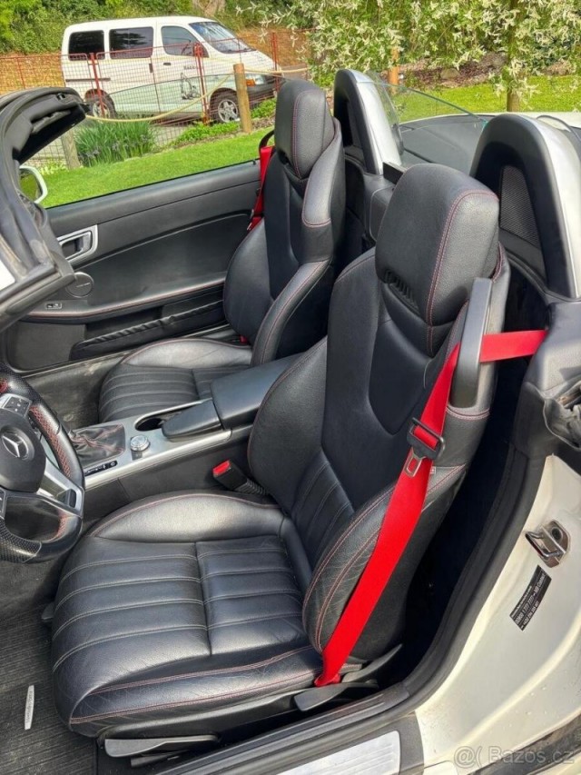 Mercedes-Benz SLK 2,5   250 CDi