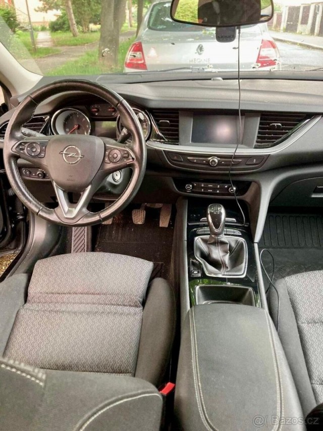 Opel Insignia 2,0   CDTI r.v.2020, tažné