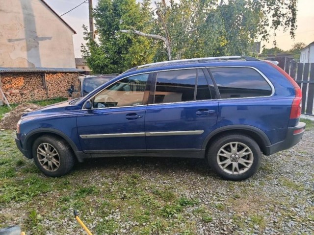 Volvo XC90 2,4