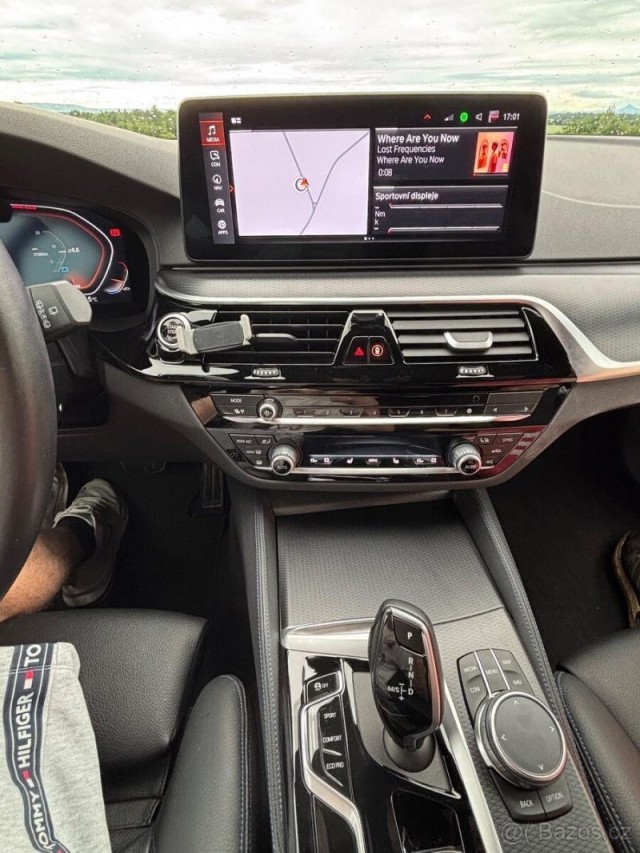 BMW Řada 5 2,0   530i 185kw