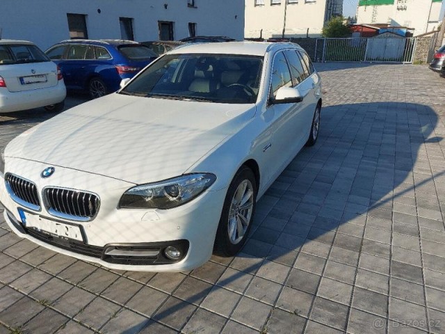 BMW Řada 5 2,5   AUTOMAT 160kW – 2014, Ků
