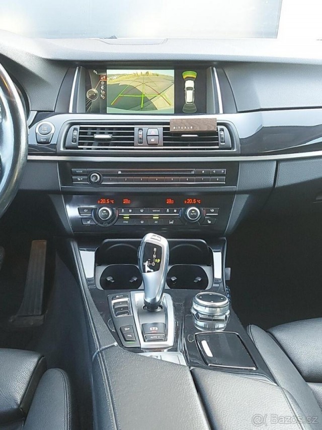 BMW Řada 5 2,5   AUTOMAT 160kW – 2014, Ků