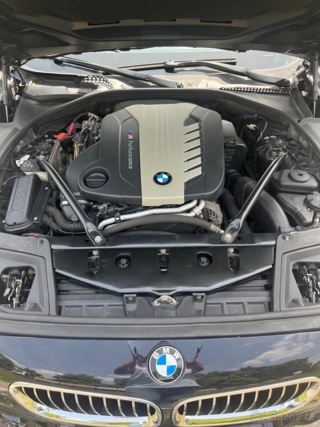 BMW Řada 5 0,0   M 550 D xdrive 280 kW
