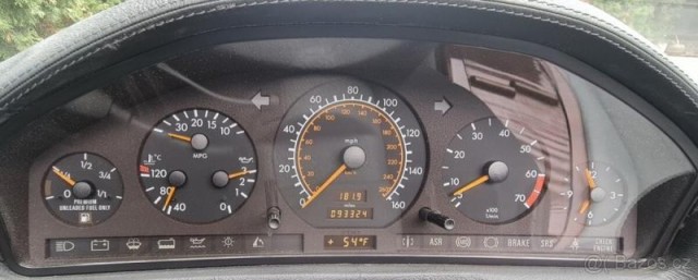 Mercedes-Benz SL 
