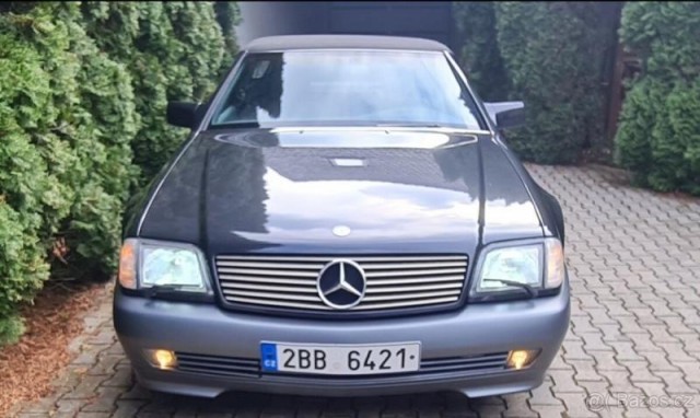 Mercedes-Benz SL 