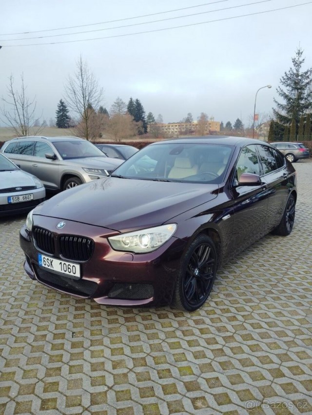 BMW Řada 5 550i GT F07