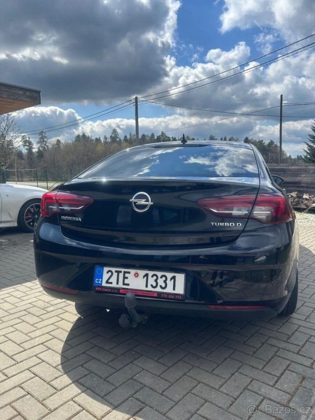 Opel Insignia 1,6