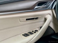 BMW Řada 5 4,4   550i 2017 M / xDrive 4x4