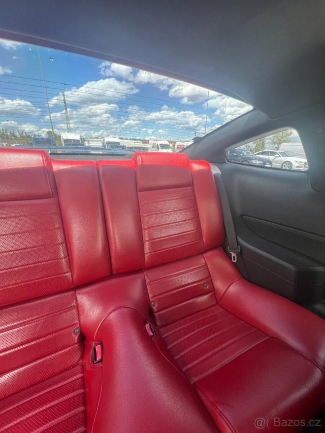 Ford Mustang GT
