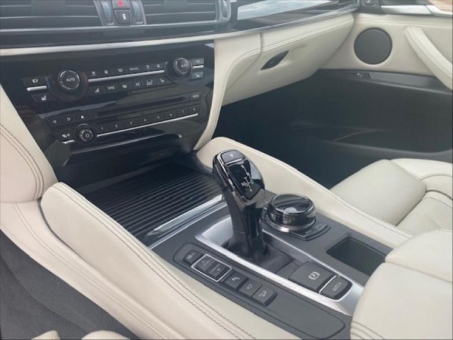 BMW X6 3,0   xDrive 40d. Individual