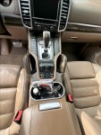 Porsche Cayenne 4,8   Turbo V8 580ps