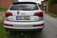 Audi Q7 3,0   tdi S line.