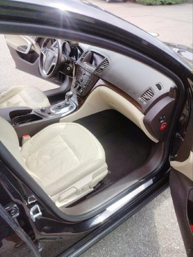 Opel Insignia CDTI automat