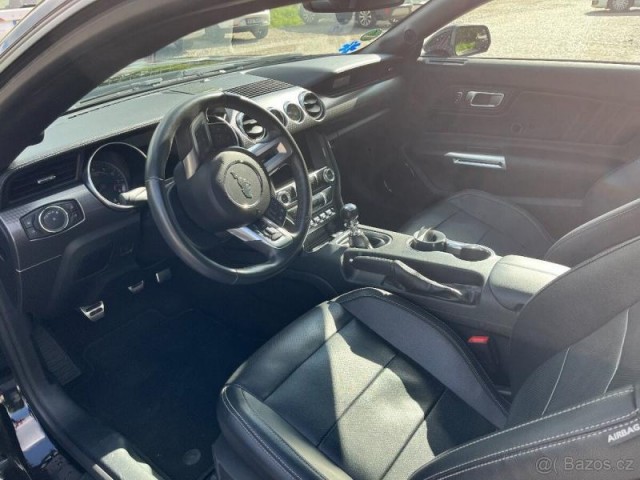 Ford Mustang 5,0