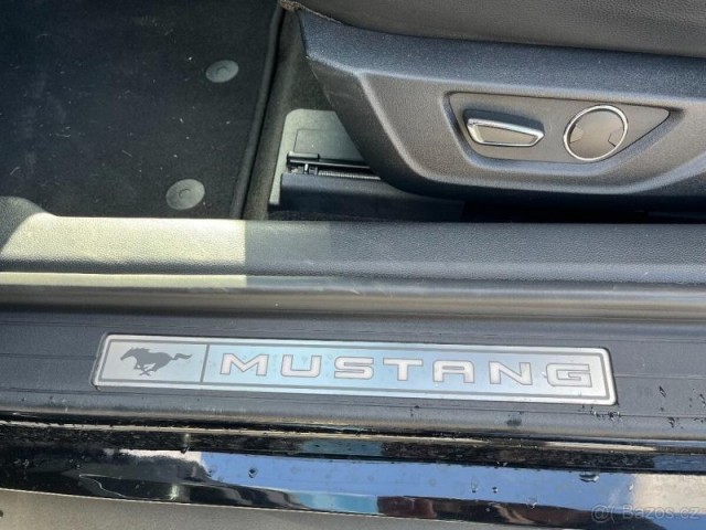 Ford Mustang 5,0