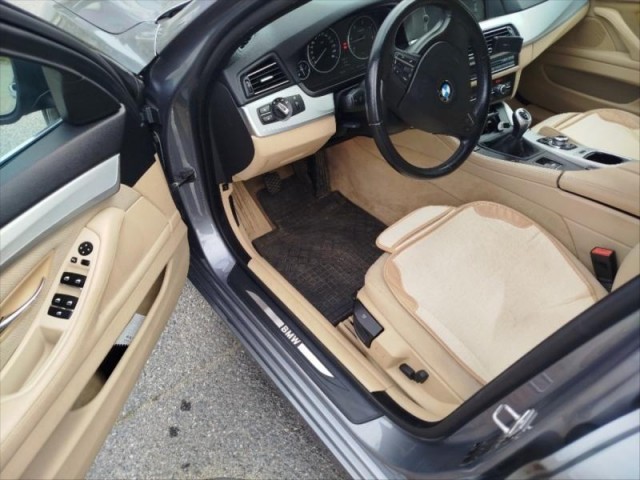 BMW Řada 5 3,0