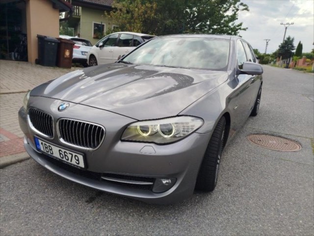 BMW Řada 5 3,0
