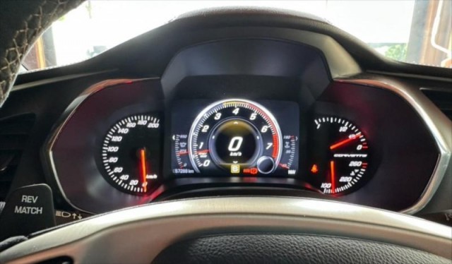 Chevrolet Corvette V8 STINGRAY TARGA C7