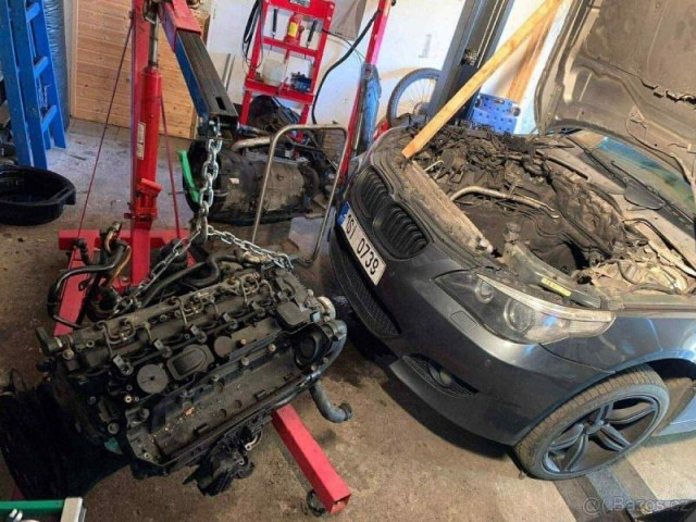 BMW Řada 5 3,0   E60 530d
