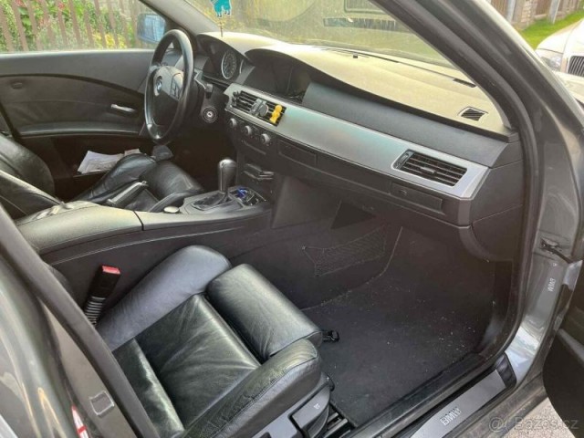 BMW Řada 5 3,0   E60 530d
