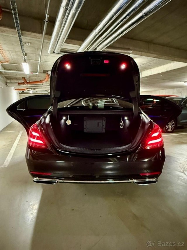 Mercedes-Benz Třídy S S-CLASS 400d FULL, Nehavarovan