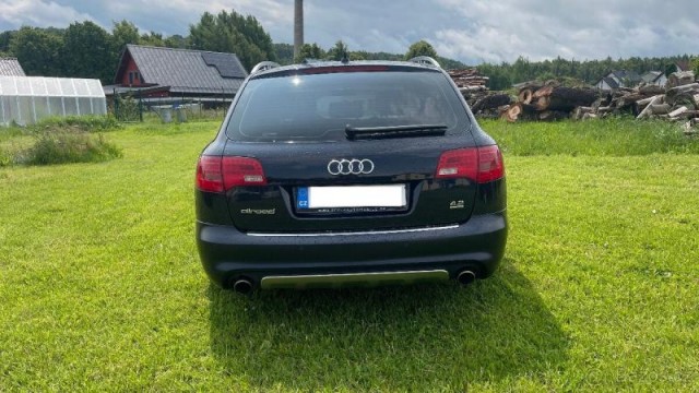 Audi A6 Allroad 4,2   FSI