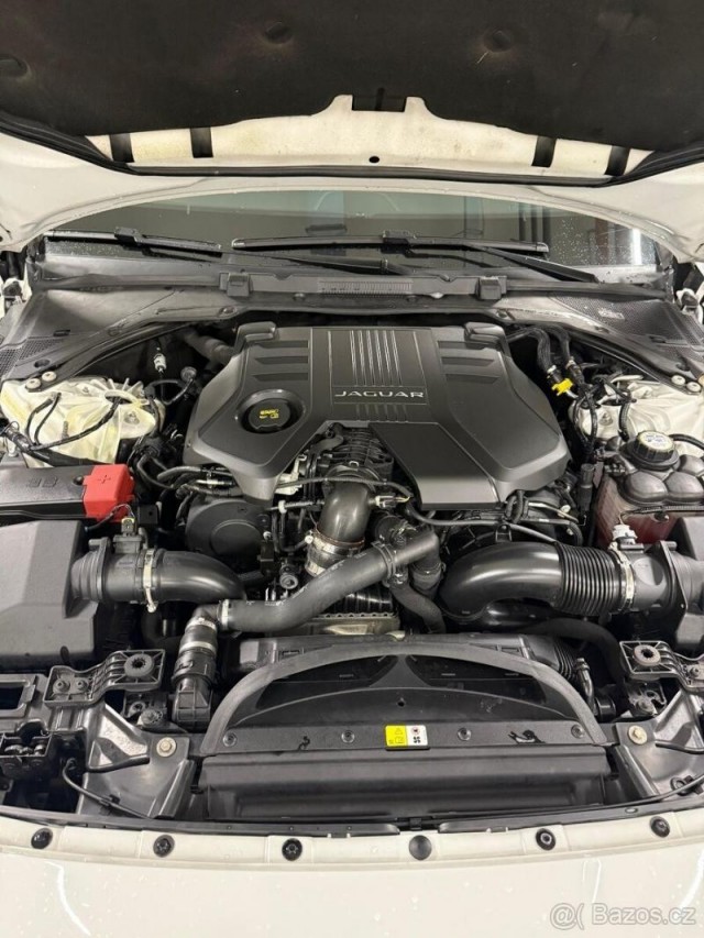 Jaguar XF 3,0   S 30d sportbrake