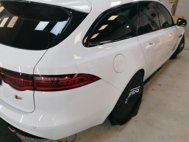 Jaguar XF 3,0   S 30d sportbrake