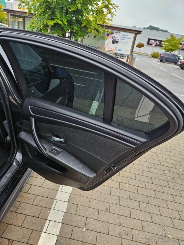 BMW Řada 5 3,0   E60 530d