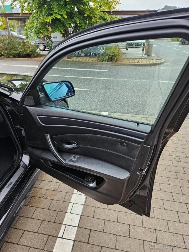 BMW Řada 5 3,0   E60 530d