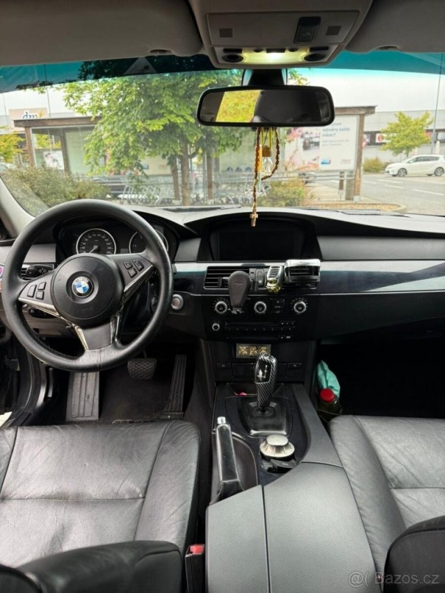 BMW Řada 5 3,0   E60 530d