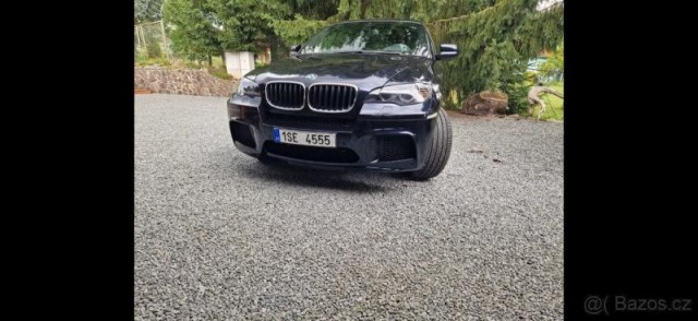 BMW X6 4,4   M, 555 koní