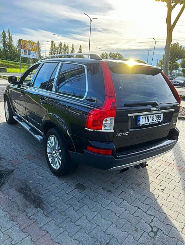 Volvo XC90 2,4