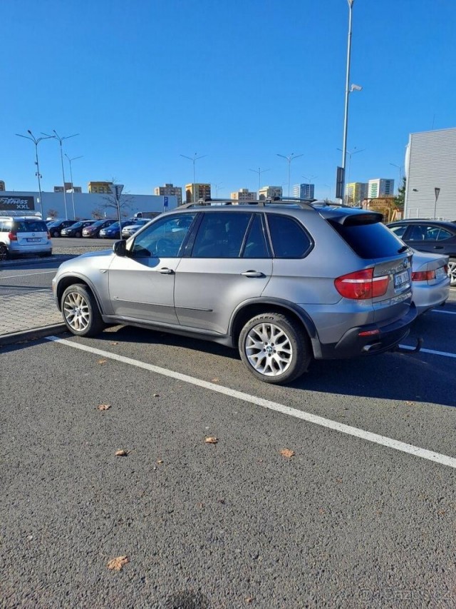 BMW X5 4,8i