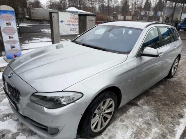 BMW Řada 5 3,0   530 D XDRIVE