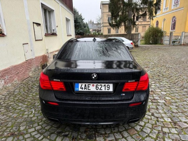 BMW Řada 7 F01 740d M//Paket