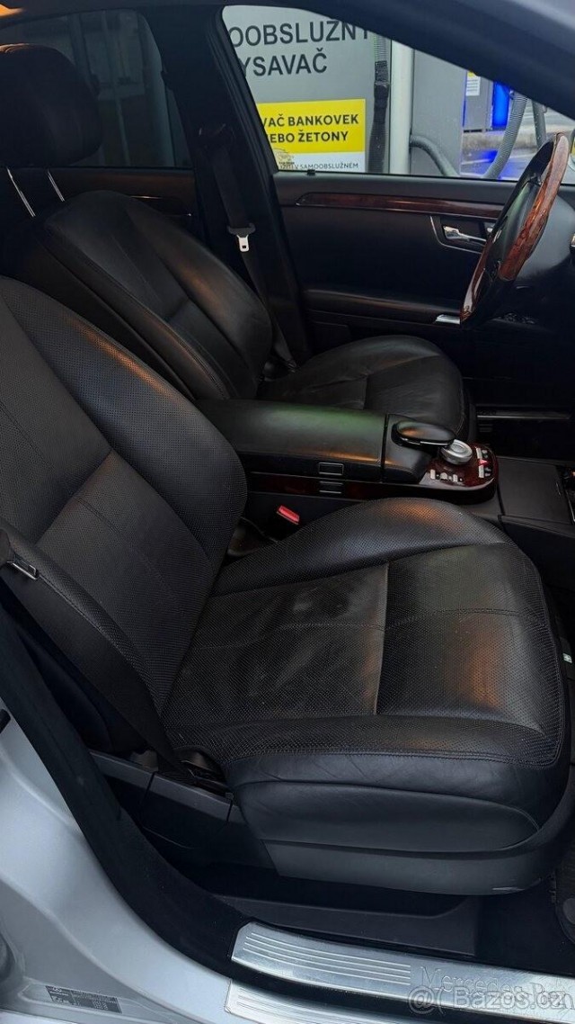 Mercedes-Benz Třídy S 2,0   w221