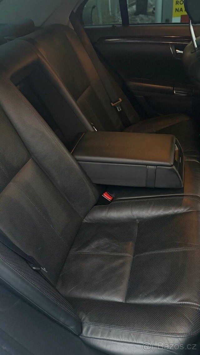 Mercedes-Benz Třídy S 2,0   w221