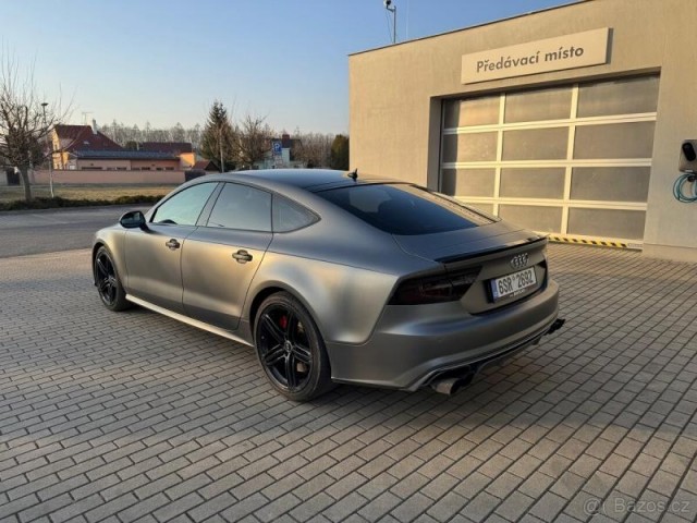 Audi S7 4,0   V8T, nez.topení,masáže,Č