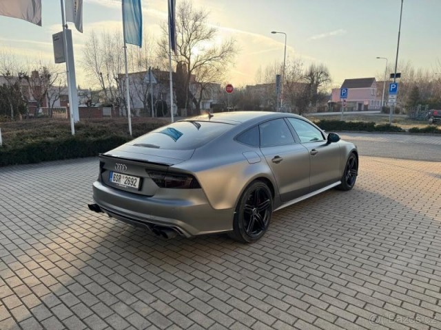 Audi S7 4,0   V8T, nez.topení,masáže,Č
