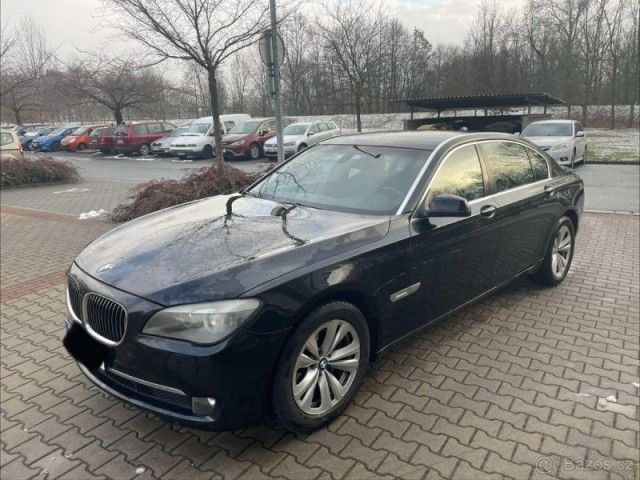 BMW Řada 7 740i Long, DPH