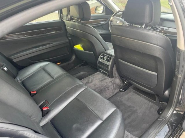 BMW Řada 7 740i Long, DPH