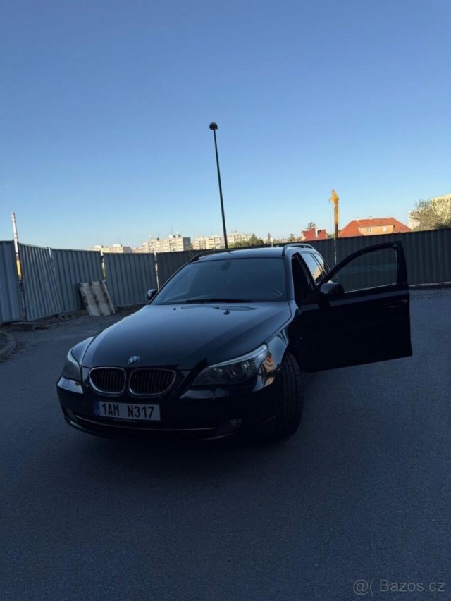 BMW Řada 5 2,5   525 d