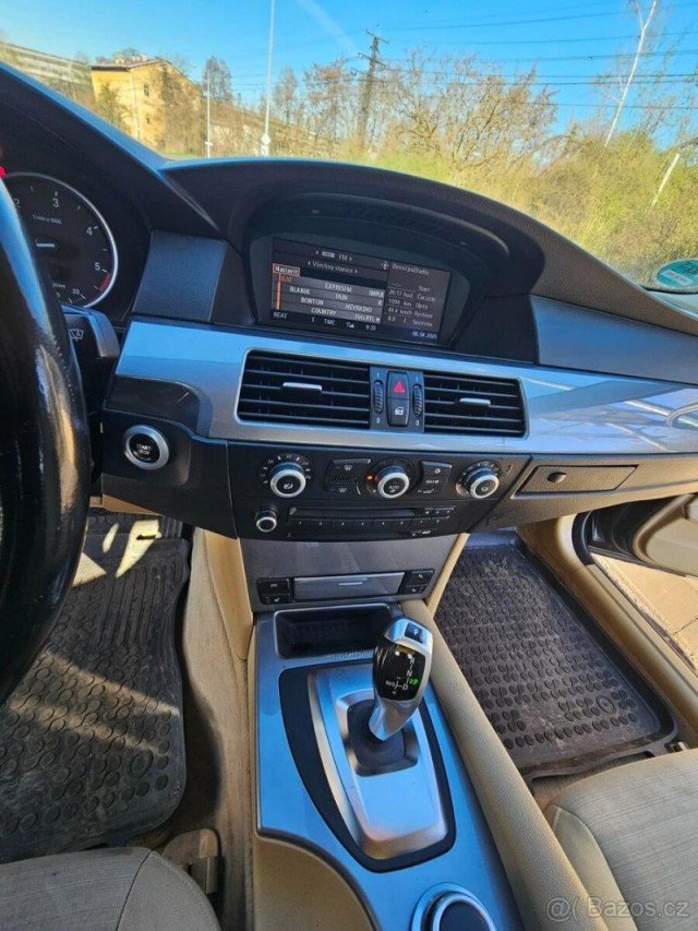 BMW Řada 5 3,0   525d E61 3.0d 145 kW