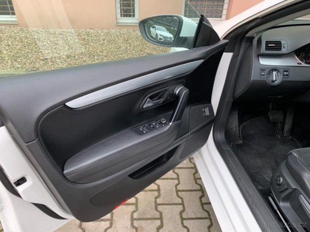 Volkswagen Passat CC 2,0   125kW TDI 4x4 automat