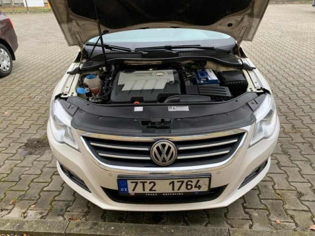 Volkswagen Passat CC 2,0   125kW TDI 4x4 automat